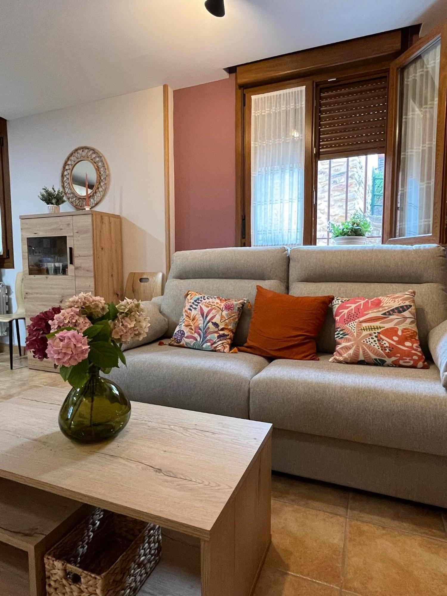 Apartamentos La Flor San Martín de Moncayo Szoba fotó